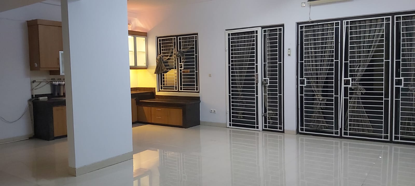 Rumah Disewakan di Cluster Vassa Residence Lippo Cikarang